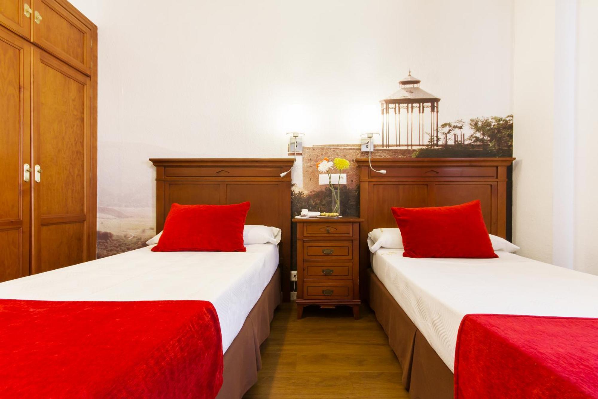 Standard Twin Room,1207644640:JPEG